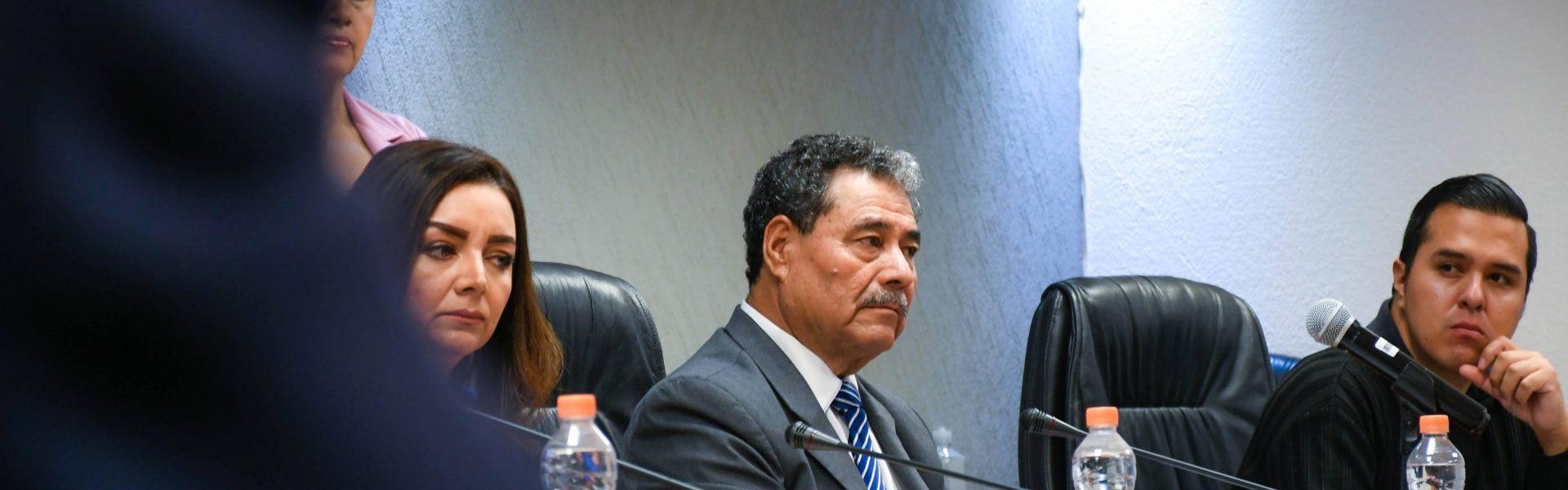 NUEVOS LIBROS DE TEXTO GRATUITOS SERÁN UN RETROCESO EN LA ENSEÑANZA, CONDENADA AL FRACASO: DIPUTADO CUAUHTÉMOC ESCOBEDO