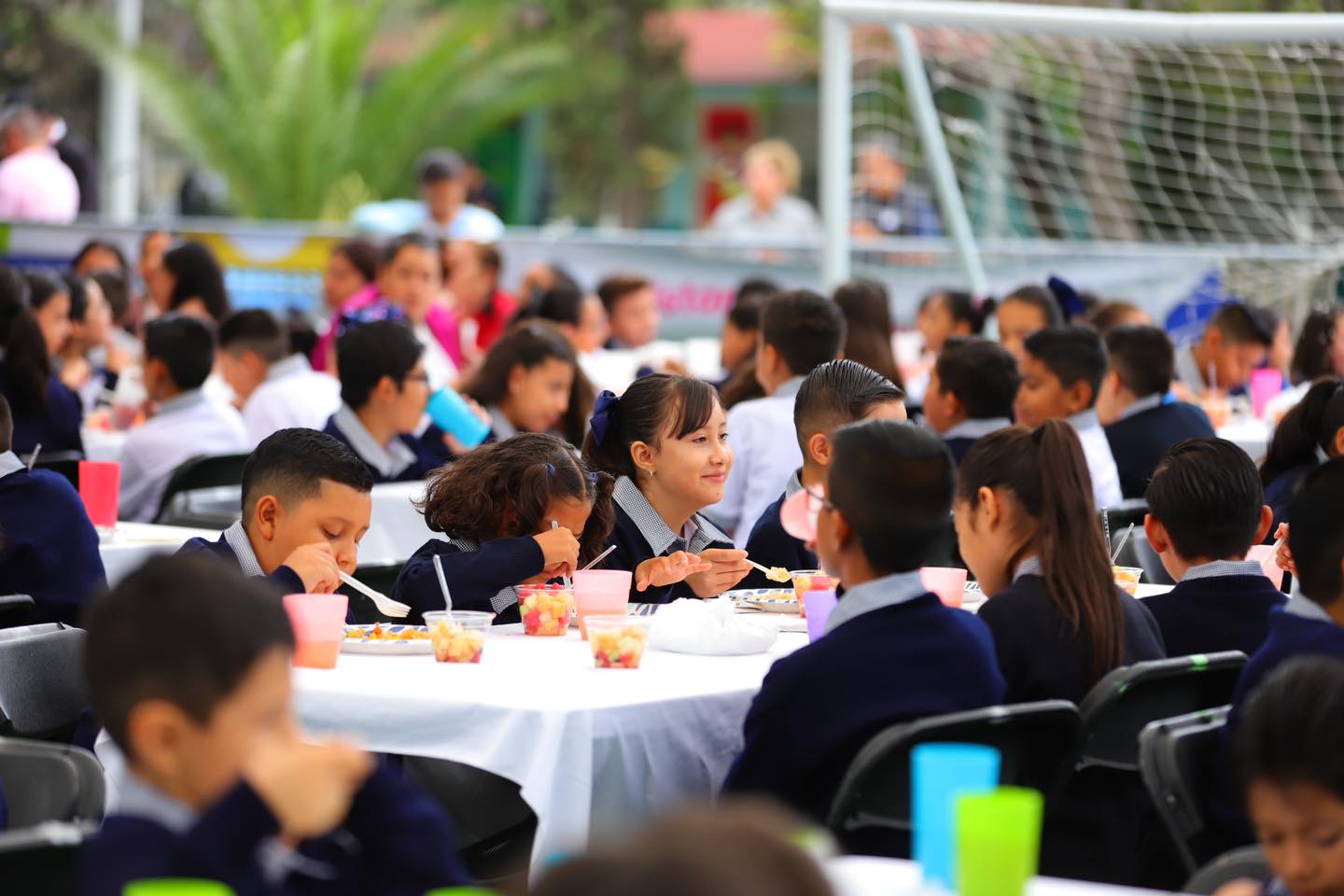 MÁS DE 200 MIL DESAYUNOS CALIENTES PARA LAS ESCUELAS PÚBLICAS DEL ESTADO: TERE JIMÉNEZ