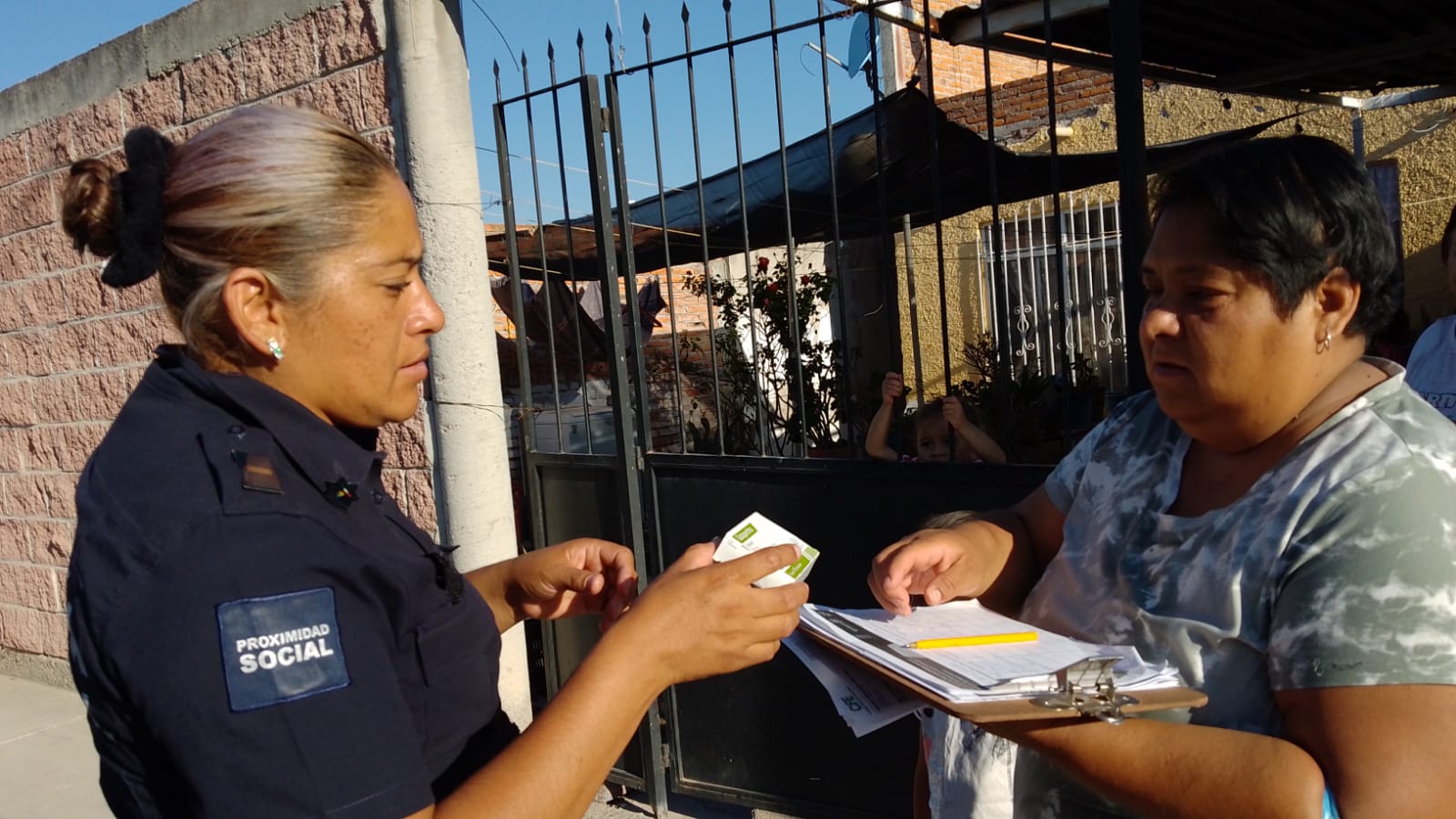 LA POLICÍA MUNICIPAL DE AGUASCALIENTES HA ENTREGADO CERCA DE 6 MIL MEDICAMENTOS GRATUITOS A LA POBLACIÓN VULNERABLE