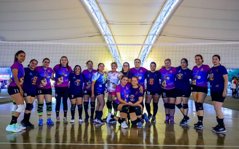 CON LA PARTICIPACIÓN DE MÁS DE 600 EQUIPOS INAUGURA TERE JIMÉNEZ EL FESTIVAL NACIONAL DE VOLEIBOL MÁSTER 2023