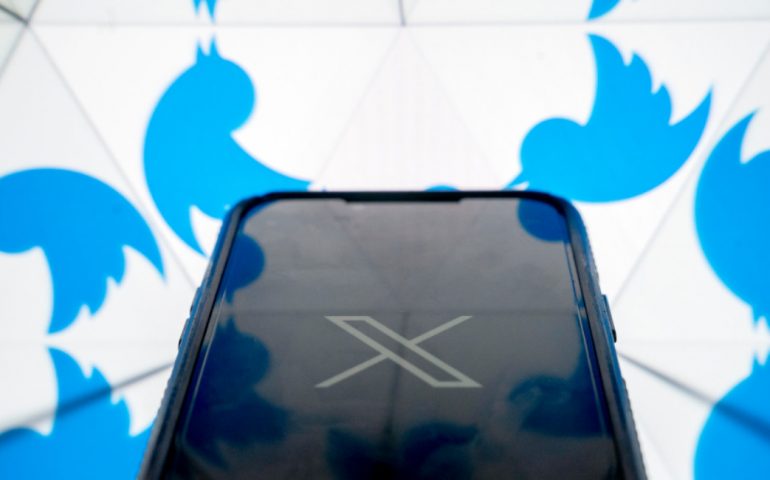 Musk elimina bloqueo de cuentas en X (Twitter)