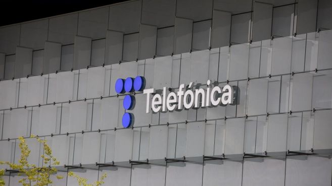 Telefonica anuncia alianza comercial con Starlink para ofrecer internet satelital