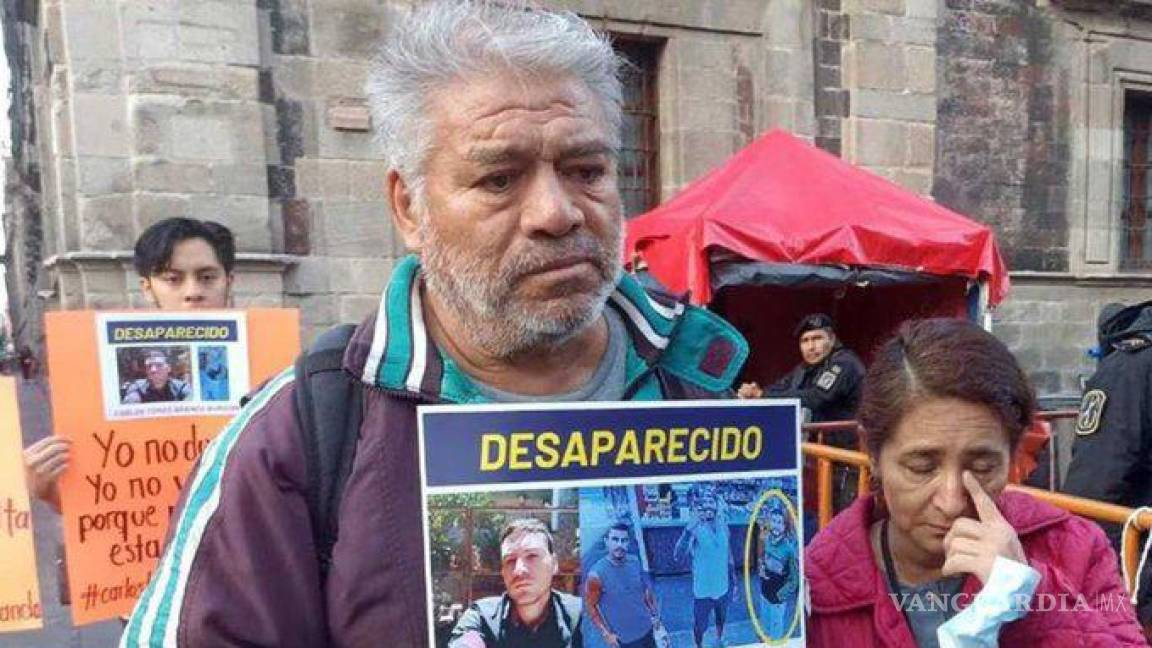 AMLO responde tras la desaparición de Carlos Tomás en Canadá, solo padres conocerán la investigación