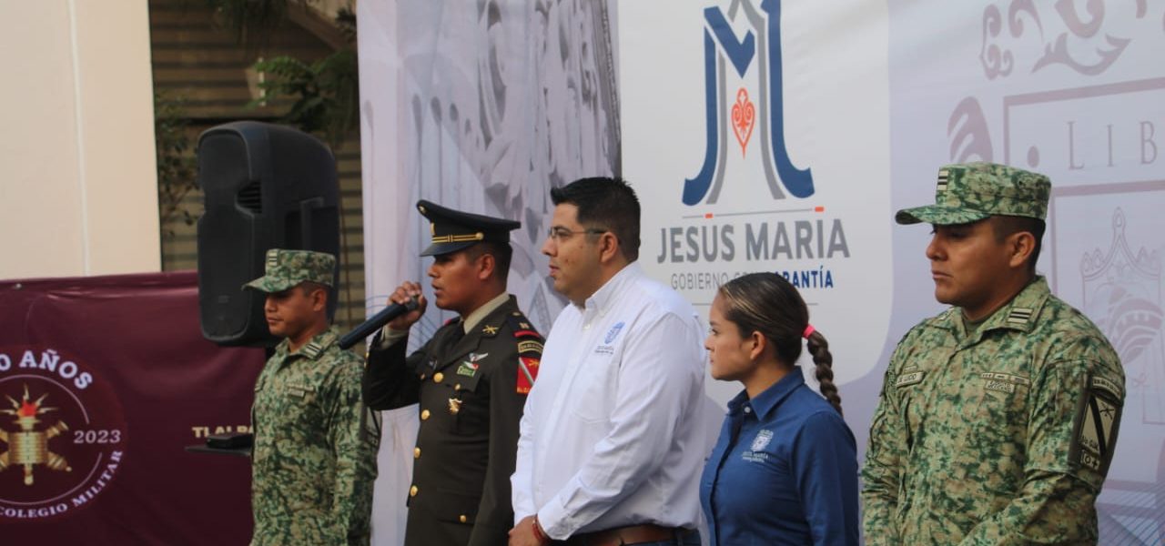 Exhiben en JM galería por los 200 Años del Heroico Colegio Militar