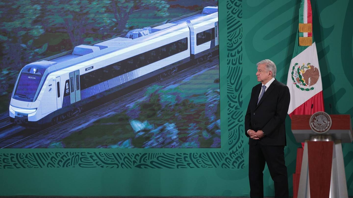Presupuesto del 2024 será gastado mayoritariamente en megaobras de AMLO, critica Coparmex