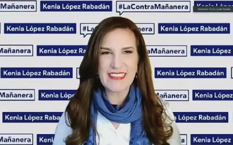 López Rabadán critica fiesta de familia de López Beltrán