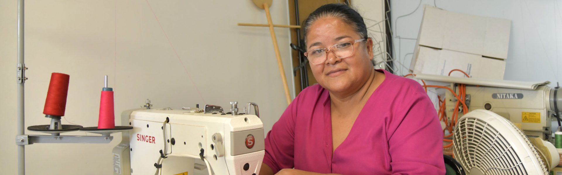 TALLERES GRATUITOS PARA MUJERES QUE DESEEN APRENDER UN OFICIO EN EL DIF ESTATAL