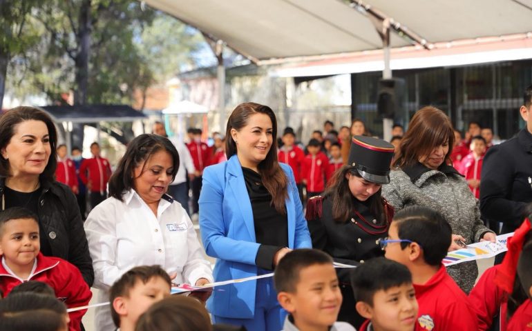 CONTINÚA TERE JIMÉNEZ ENTREGANDO INFRAESTRUCTURA EDUCATIVA Y EQUIPOS DE CÓMPUTO EN ESCUELAS PÚBLICAS