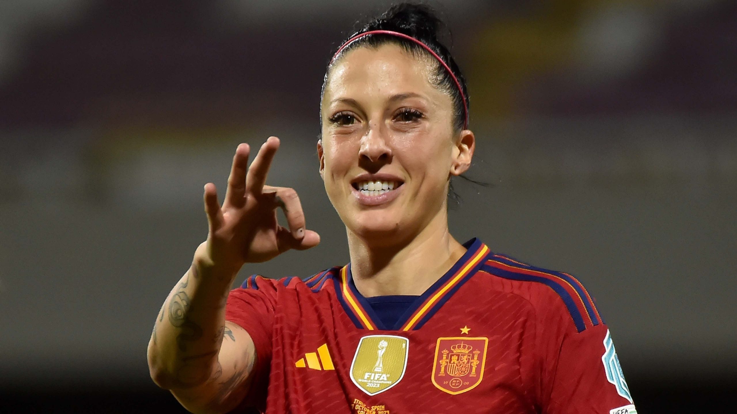 Jenni Hermoso, entre las futbolistas mejor pagadas, este seria su salario