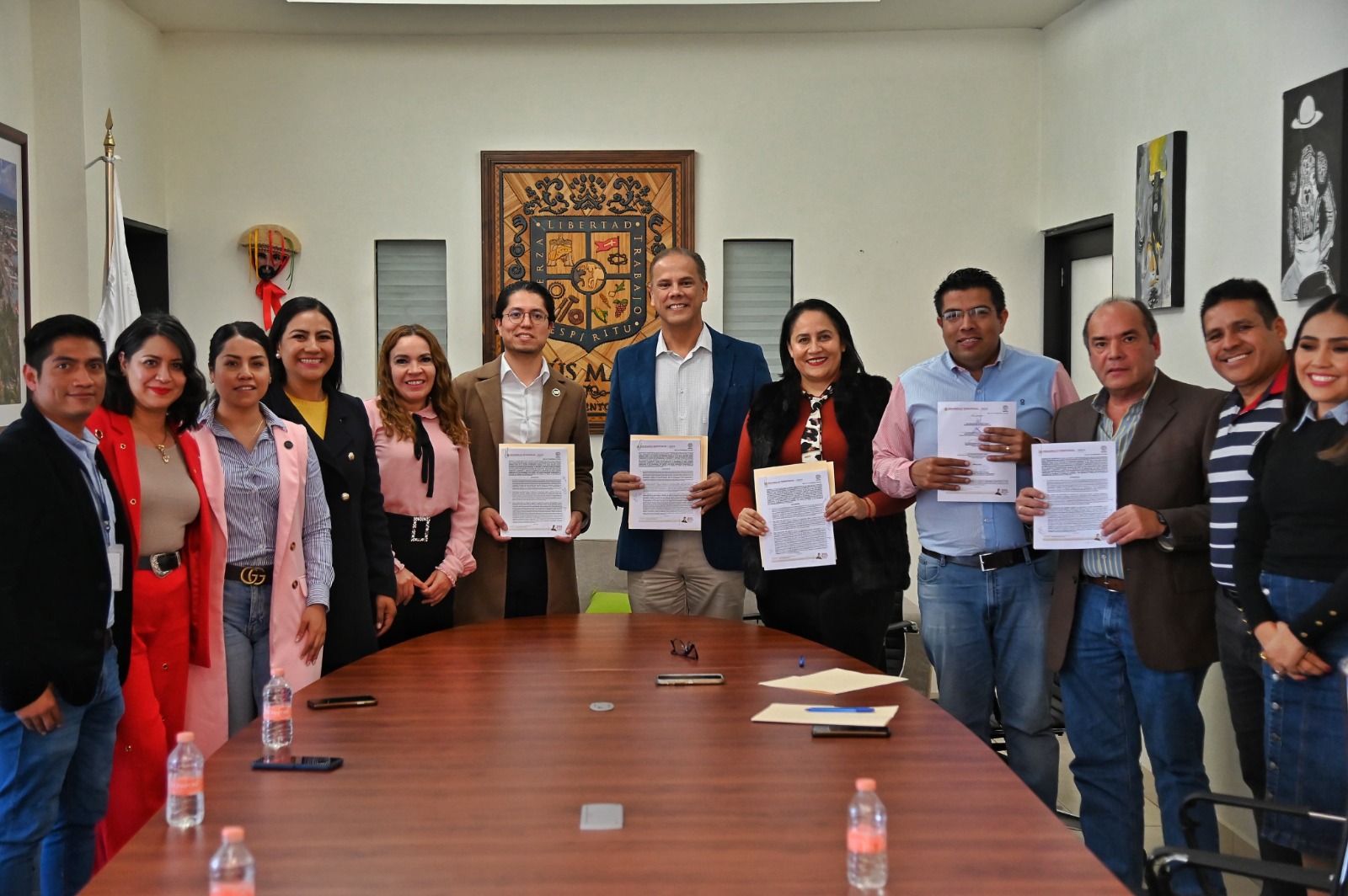 TRABAJA EL MUNICIPIO DE JM CON EL INSUS PARA LA REGULARIZACIÓN DE ASENTAMIENTOS IRREGULARES