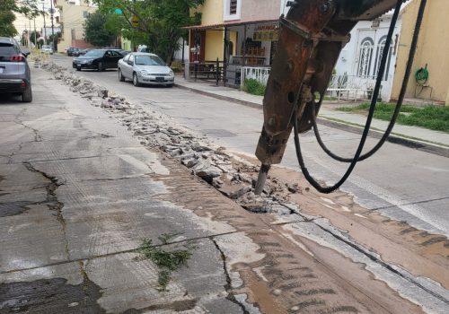 REHABILITA MIAA RED DE ALCANTARILLADO SANITARIO EN EL PONIENTE DE LA CIUDAD