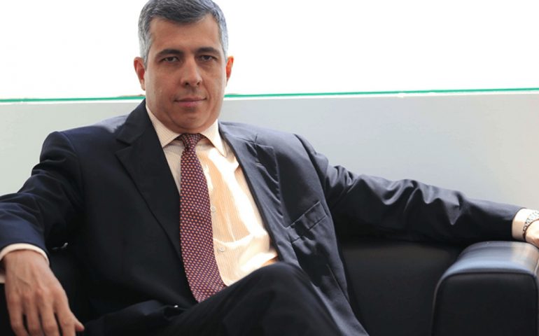 BBVA ve inviable jubilarse con el 100% de su salario