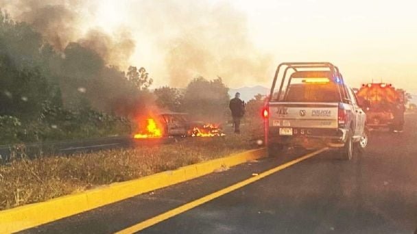 Detención de el hijo de «El Marro» deja al menos 15 vehículos incendiados en Guanajuato