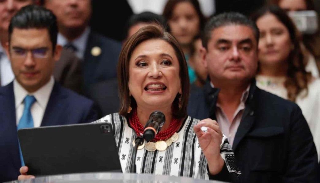 Xóchitl Gálvez se deslinda del acuerdo firmado entre Alejandro Moreno , Manolo Jiménez y Marko Cortes