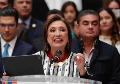 Xóchitl Gálvez se deslinda del acuerdo firmado entre Alejandro Moreno , Manolo Jiménez y Marko Cortes