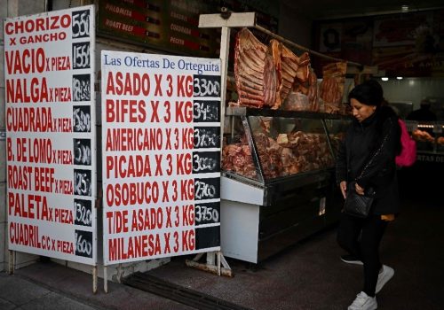 Argentina registra una tasa de inflación mensual desfavorable del 25,5%