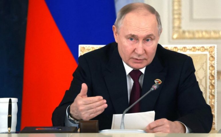 Validan a Putin para seguir con su quinto mandato en Rusia