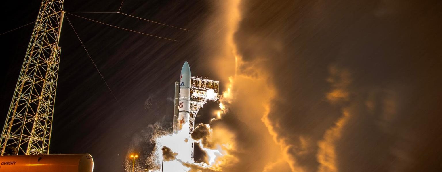 Peregrine regresa a la tierra desintegrándose, tras fracaso en misión lunar