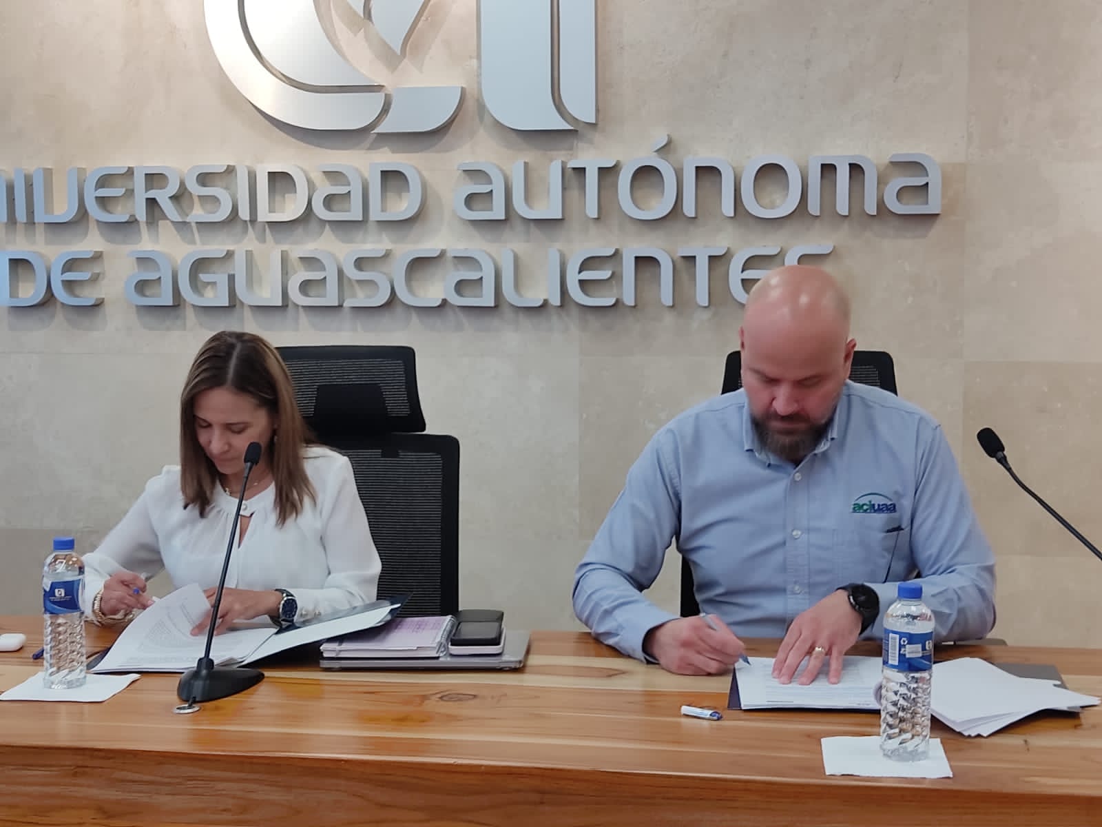 LOGRA ACIUAA LA MEJOR NEGOCIACIÓN CONTRACTUAL EN AÑOS