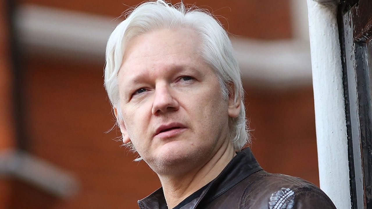 Julián Assange no puede ser tratado «como un periodista corriente: Fiscalía