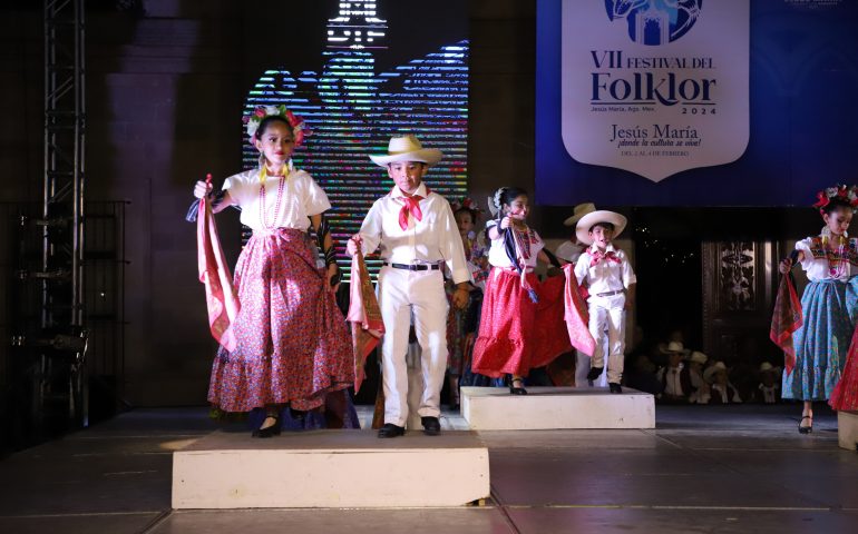 INICIÓ EL FESTIVAL DEL FOLKLOR EN JM