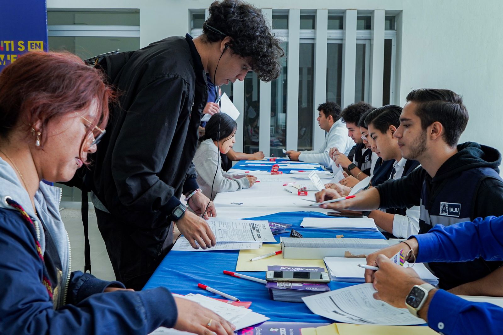 INVITA TERE JIMÉNEZ A JÓVENES ESTUDIANTES A ACCEDER A TARJETAS DE DESCUENTO YOVOY