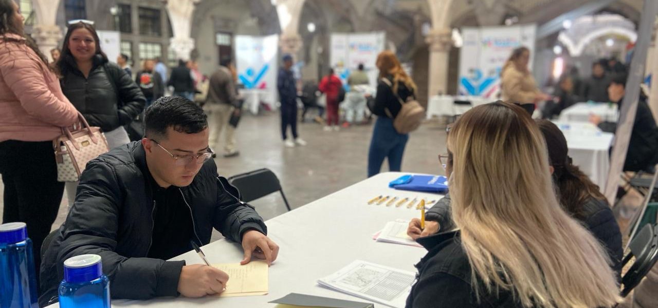 MÁS DE 1,000 VACANTES EN EL JUEVES DE BOLSA DE TRABAJO