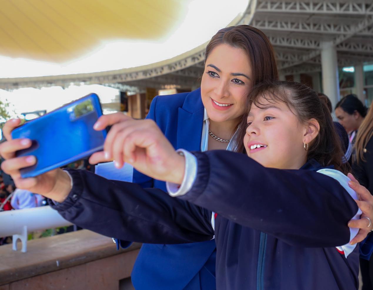 TERE JIMÉNEZ ENCABEZA CONMEMORACIÓN DEL DÍA INTERNACIONAL DE LA MUJER Y LA NIÑA EN LA CIENCIA