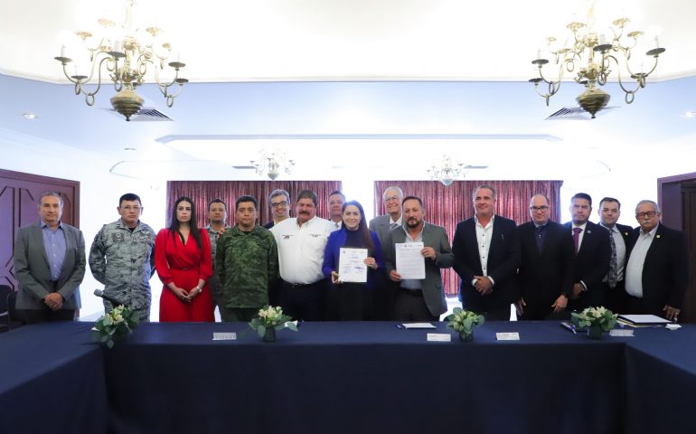 TERE JIMÉNEZ RESPALDA A TRANSPORTISTAS; MANTENDREMOS LA SEGURIDAD EN CARRETERAS
