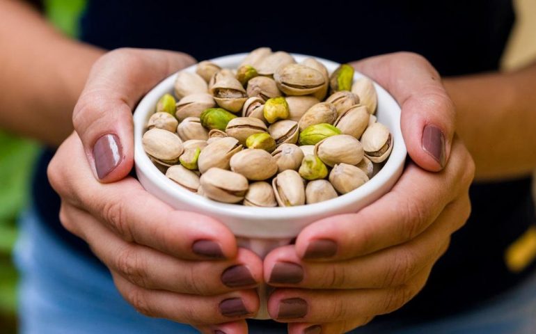 ¿Comer pistaches engorda?