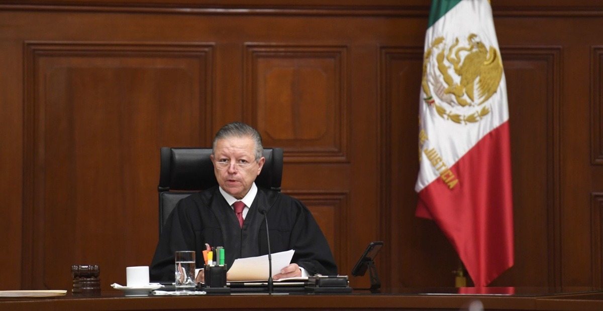 Denuncian a Zaldívar por tráfico de influencias, abuso de funciones y violaciones a la independencia
