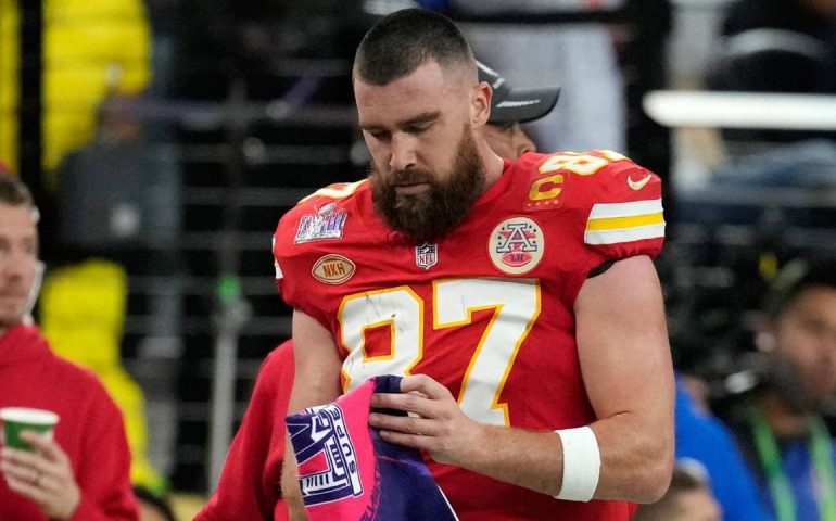 Este fue el mensaje de Travis Kelce tras el tiroteo en desfile de Chiefs