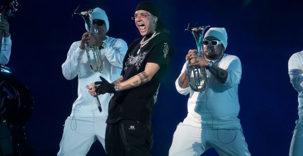 Peso pluma cancela concierto en Viña del Mar y toda Latinoamérica por «motivos personales»