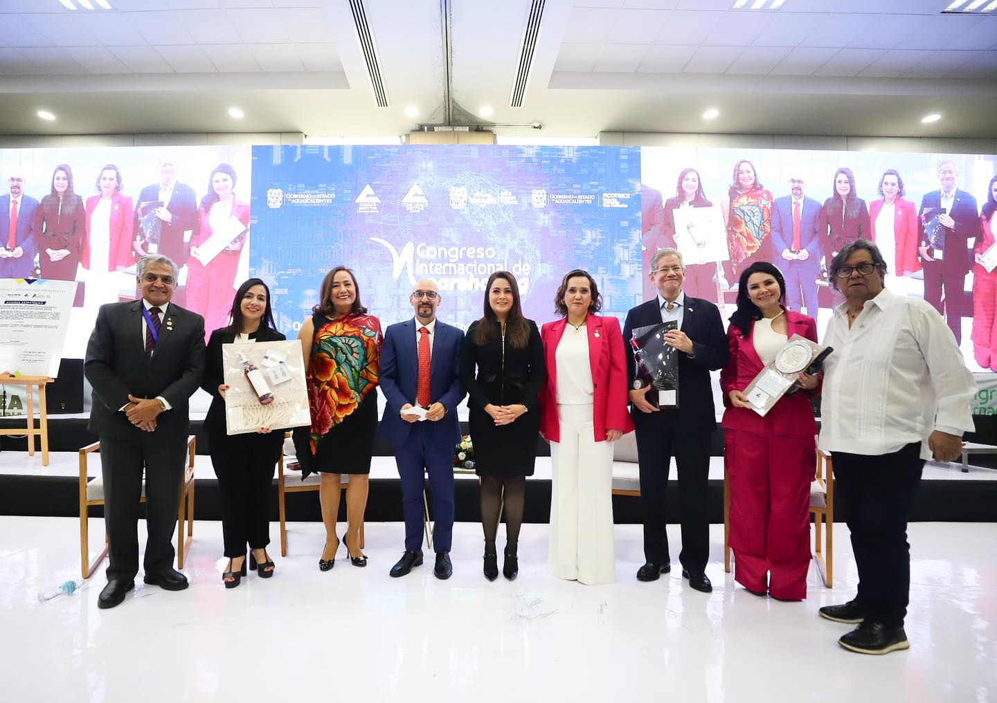 APOSTAR POR ENERGÍAS LIMPIAS Y EDUCACIÓN ATRAE INVERSIONES: TERE JIMÉNEZ