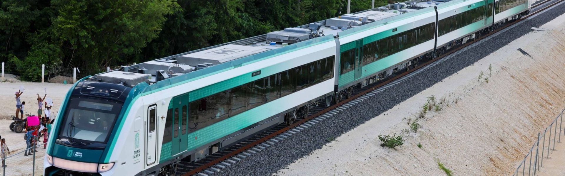Tramo donde se descarriló el Tren Maya fue comprado por amigo intimo de los hijos de AMLO