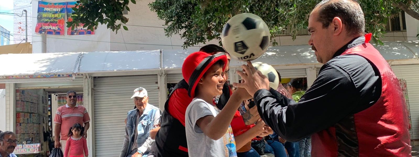 INVITA MUNICIPIO A LAS ACTIVIDADES “ME LATE EL BARRIO” EN EL TIANGUIS DE LAS HUERTAS