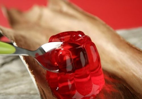 ¿Cuáles son los beneficios de cenar gelatina?