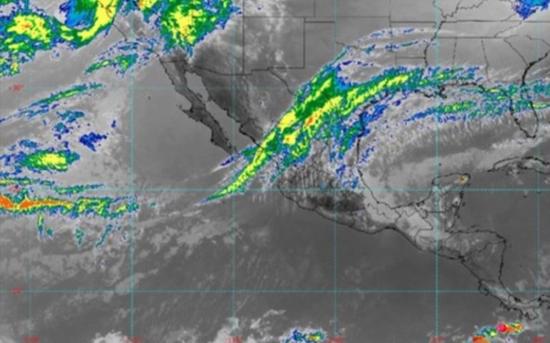 Calor infernal y fríos de -5°C, ve estados