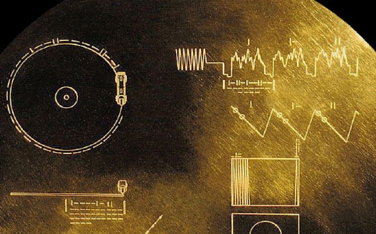 La canción mexicana que lleva más de 40 años viajando en el espacio