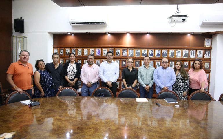 JUNTOS MUNICIPIO DE AGUASCALIENTES Y ACTIVISTAS A FAVOR DEL BIENESTAR ANIMAL