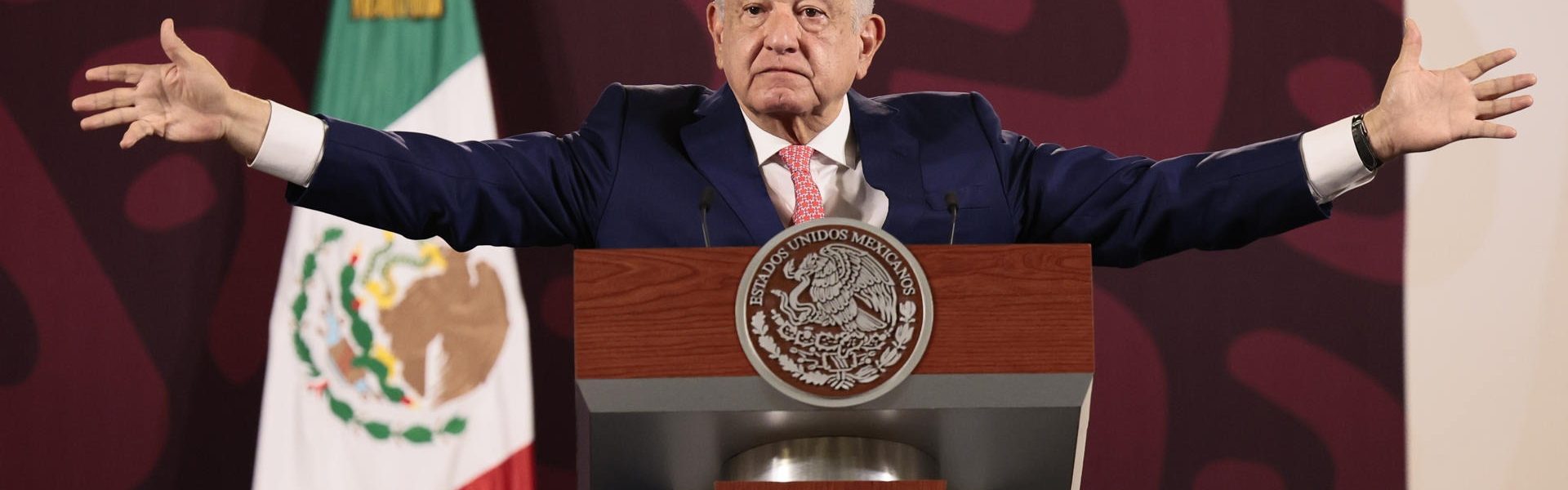 Senado aprueba reforma para que AMLO pueda dar amnistía a cualquier persona por cualquier delito