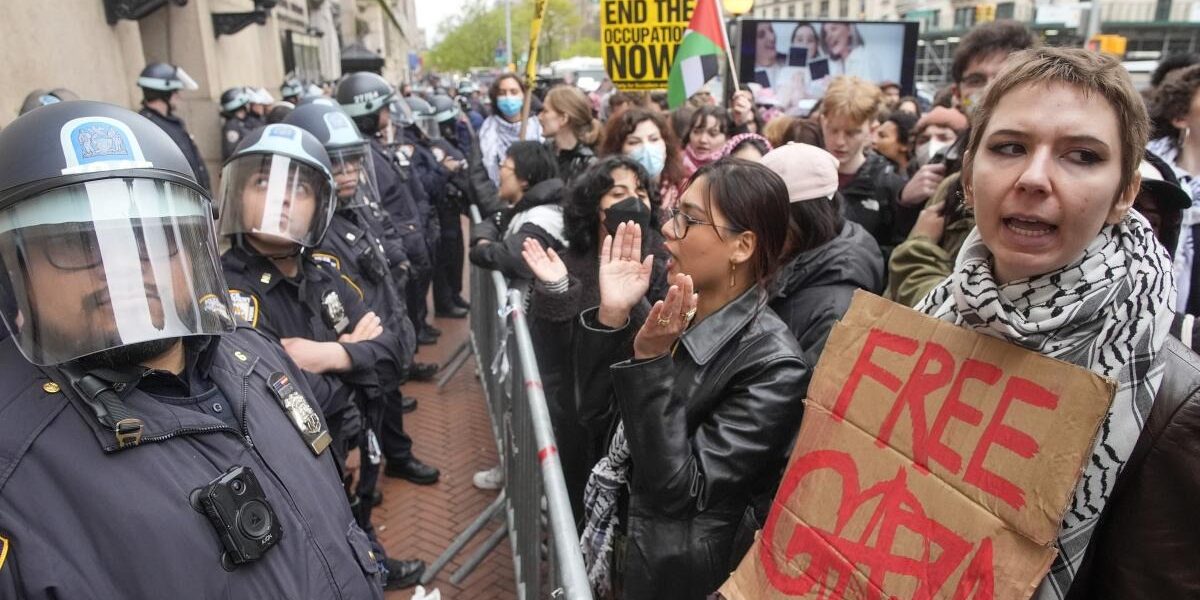 Entre cancelaciones y policías, buscan detener protestas contra Israel en universidades de EEUU