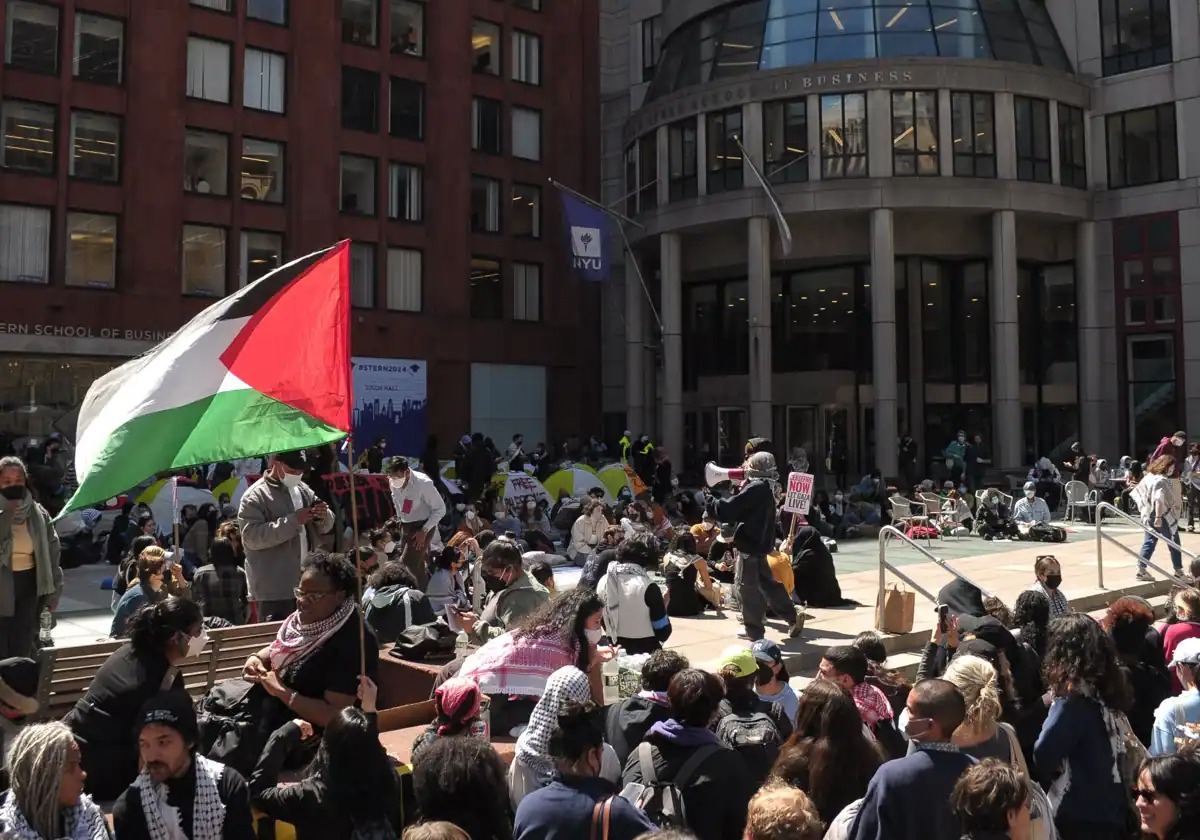 Aumentan tensiones entre protestas propalestinas en EEUU