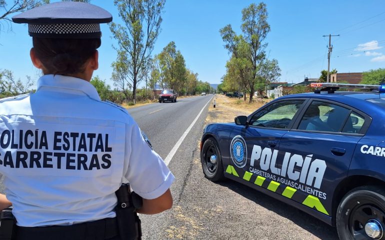 REFUERZAN SEGURIDAD EN CARRETERAS ANTE EL INCREMENTO DE TURISTAS CON MOTIVO DE LA FNSM