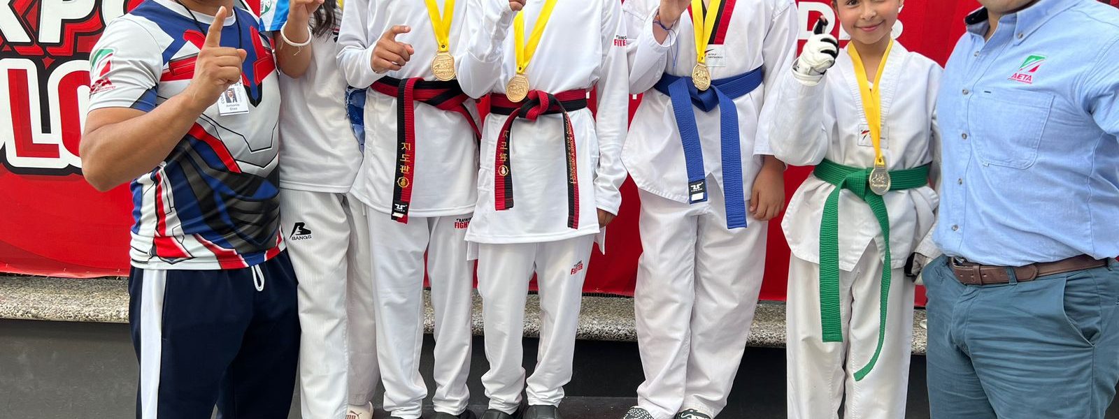 TAEKWONDOÍNES DE AGUASCALIENTES LOGRARON 5 MEDALLAS EN COMPETENCIA NACIONAL
