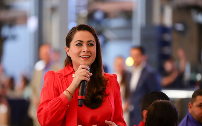 TERE JIMÉNEZ LLAMA A DOCENTES A MOTIVAR A SUS ESTUDIANTES A SEGUIRSE PREPARANDO Y ACCEDER ASÍ A MEJORES OPORTUNIDADES
