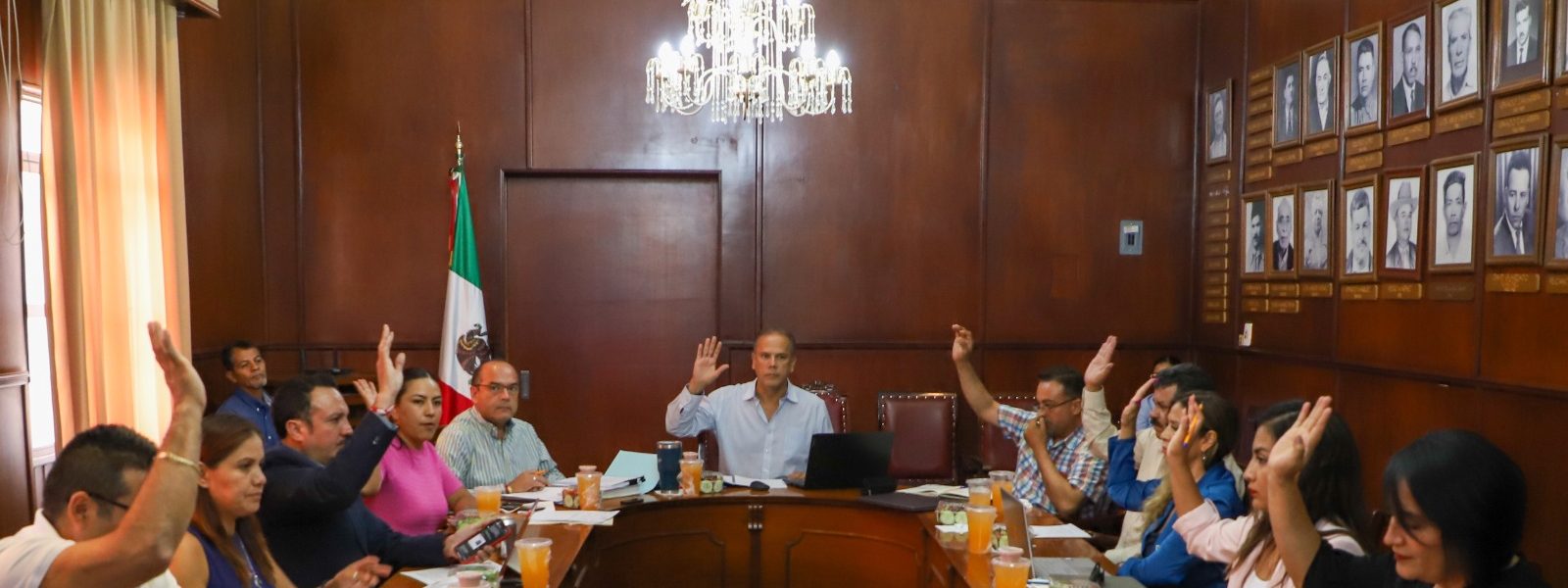 APRUEBA CABILDO CUENTAS DEL PRIMER TRIMESTRE DEL AÑO