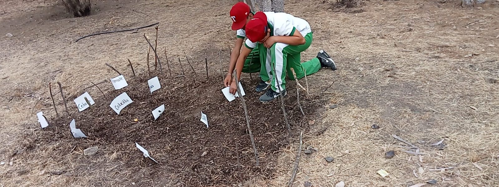 INVITA MUNICIPIO A ESCOLARES A PARTICIPAR EN TALLERES DE RECICLAJE Y CREACIÓN DE HUERTOS