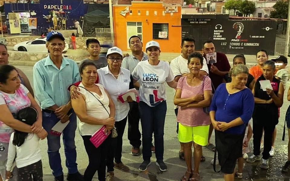 LUCY DE LEÓN VA POR MÁS PRESUPUESTO PARA MEJORAR INFRAESTRUCTURA DE CALLES Y AVENIDAS