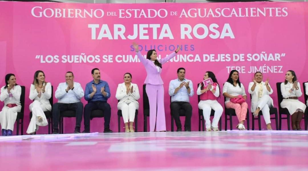 CON LA TARJETA ROSA APOYAMOS A LAS MUJERES QUE TRABAJAN A FAVOR DE SU COMUNIDAD: TERE JIMÉNEZ